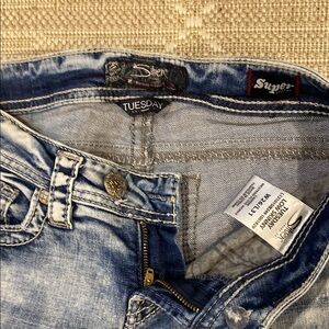 Silver Jeans  Light Blue Denim